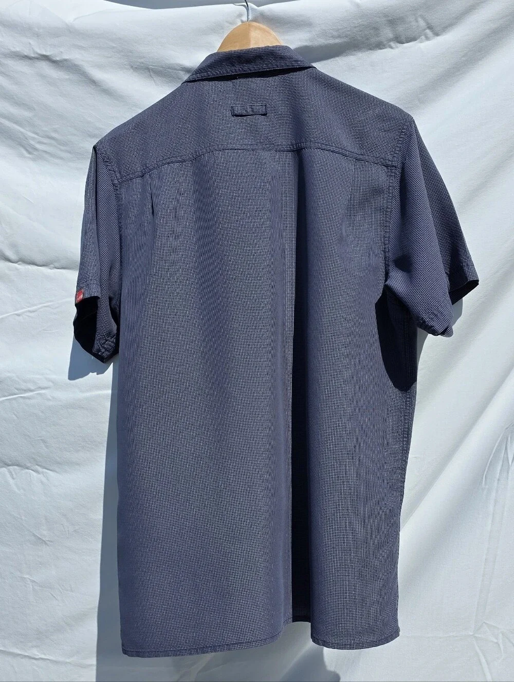 The North Face Size L Men's Short-Sleeve Button-Up Shirt - Slate Blue